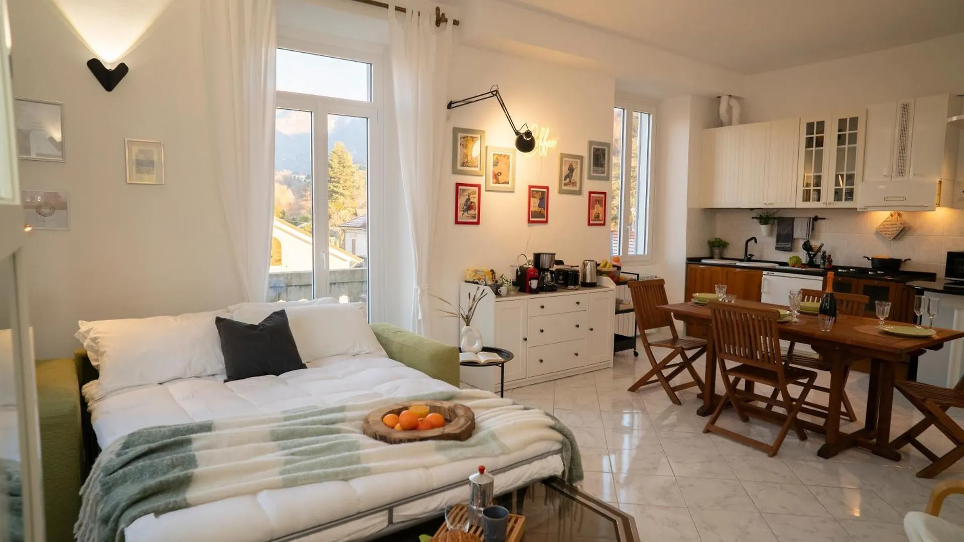 Residenza Maddalena Lago Maggiore Wifi & View Castelveccana 0*,