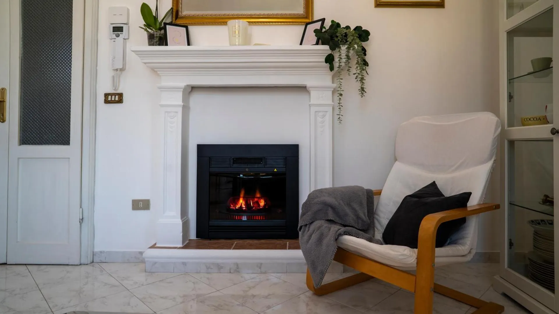 Residenza Maddalena Lago Maggiore Wifi & View Castelveccana Italy